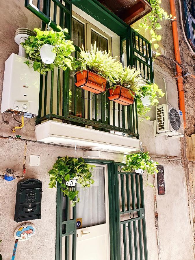 Maison Zaza نابولي المظهر الخارجي الصورة
